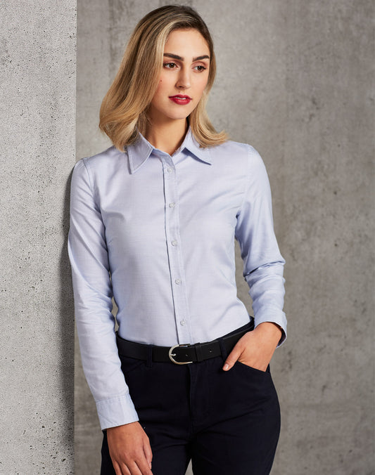 products/BUSINESS SHIRTS/M8922/M8922_model2.jpg