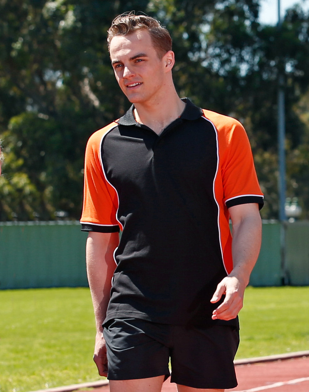 products/POLOS/PS77/PS77_BlackOrange_model.jpg