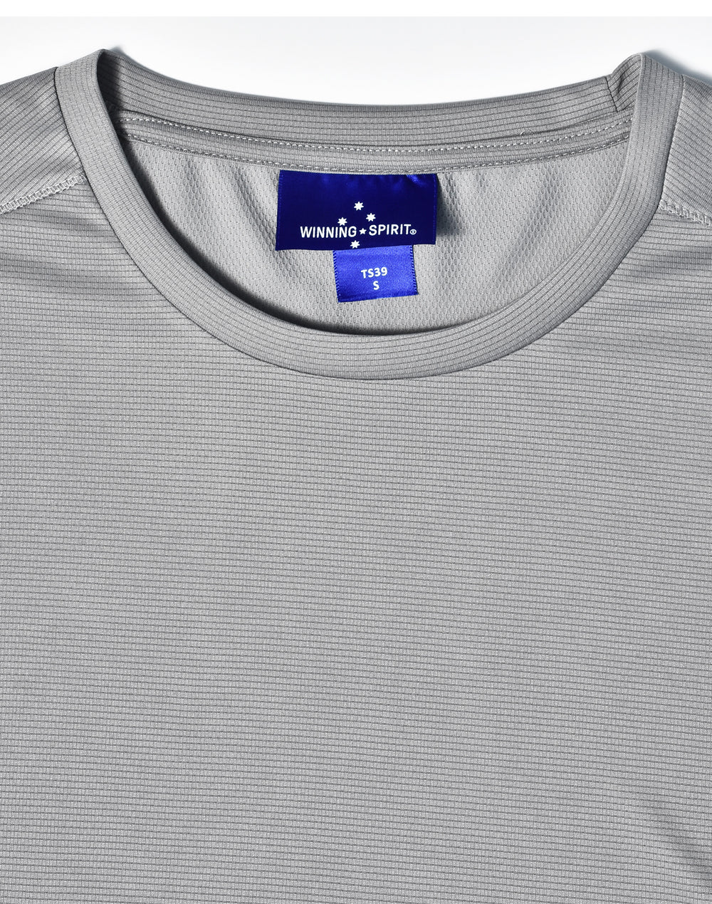 products/T-SHIRTS/TS39/SilverGrey/TS39_SilverGrey_collar.jpg
