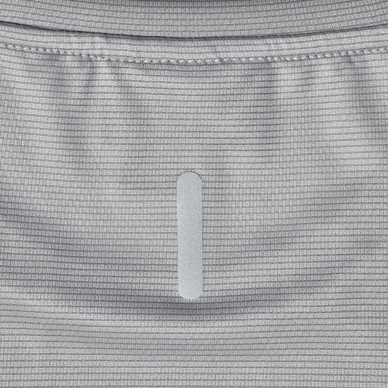 products/T-SHIRTS/TS39/TS39_SilverGrey_Backtag.jpg