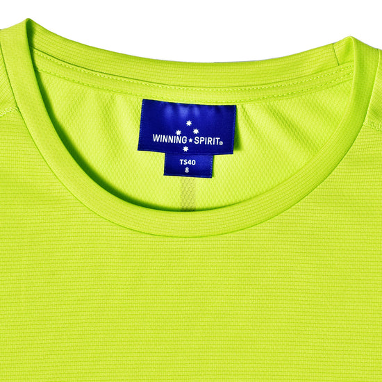 products/T-SHIRTS/TS40/Lime&Green/TS40_LimeGreen_collar.jpg