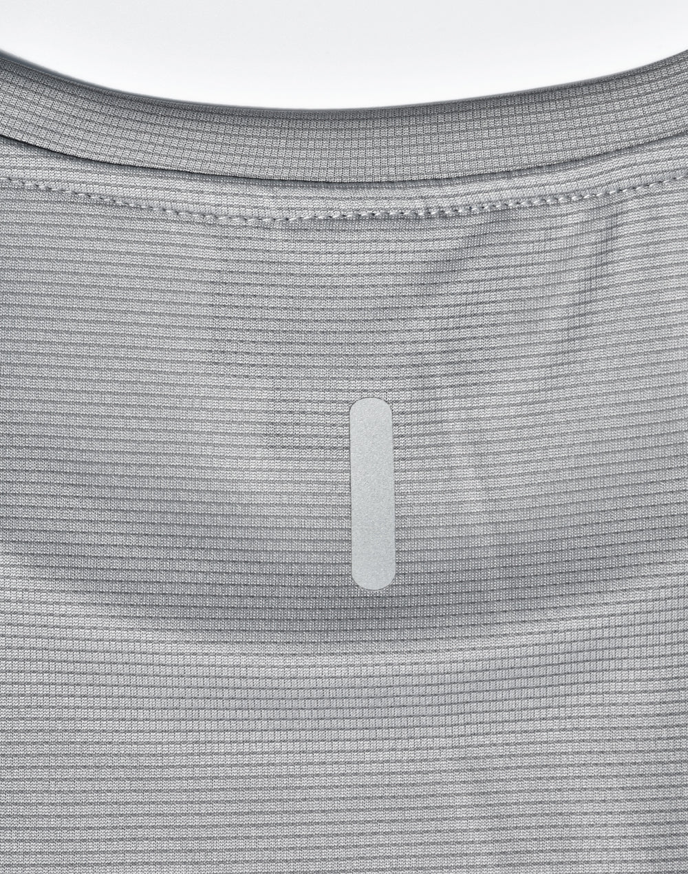 products/T-SHIRTS/TS40/TS40_Silvergrey_Backtag.jpg