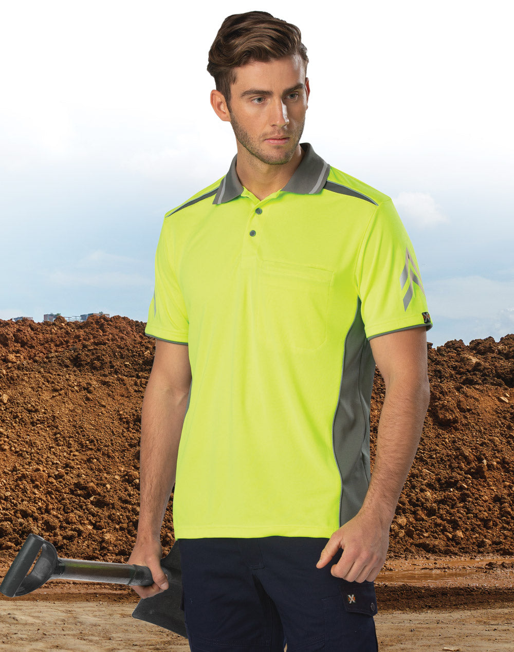 products/WORKWEAR AIW/PS210/PS210_Model.jpg