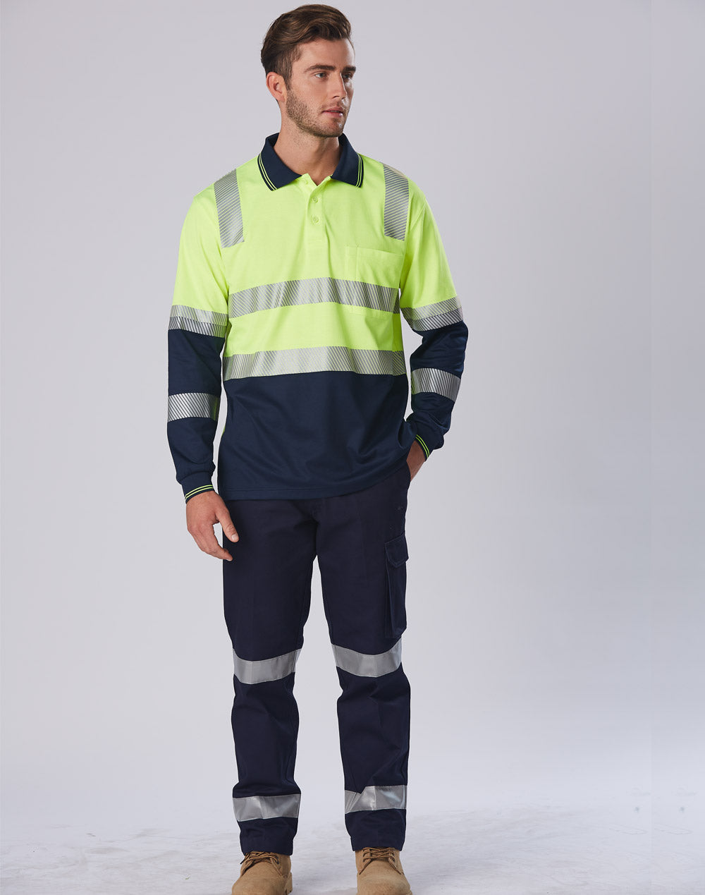 products/WORKWEAR AIW/SW74/SW74_Model2.jpg